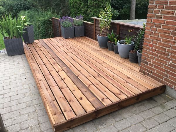Platform Deck Installation in Chattanooga